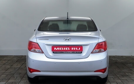 Hyundai Solaris II рестайлинг, 2016 год, 1 070 000 рублей, 3 фотография