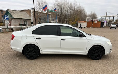 Skoda Rapid I, 2016 год, 1 050 000 рублей, 5 фотография