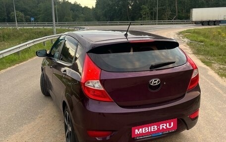 Hyundai Solaris II рестайлинг, 2012 год, 680 000 рублей, 6 фотография