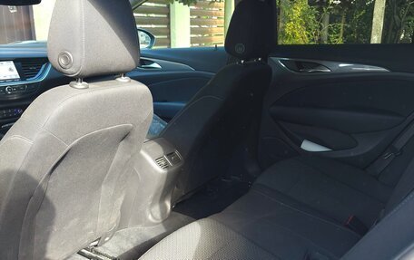 Opel Insignia II рестайлинг, 2017 год, 1 489 000 рублей, 26 фотография