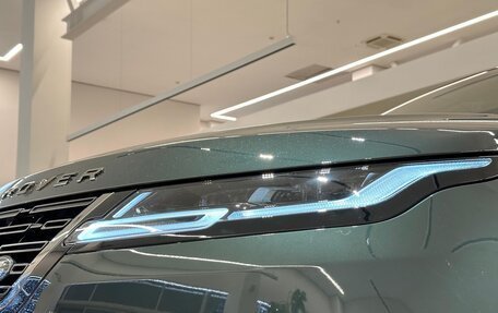 Land Rover Range Rover Evoque II, 2024 год, 7 080 000 рублей, 2 фотография