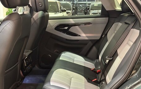 Land Rover Range Rover Evoque II, 2024 год, 7 080 000 рублей, 17 фотография