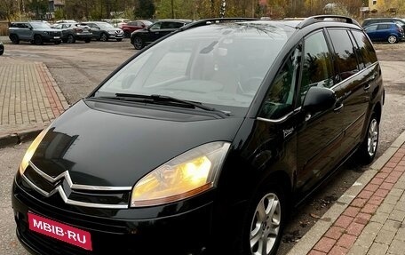Citroen C4 Picasso II рестайлинг, 2009 год, 650 000 рублей, 1 фотография