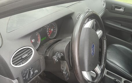 Ford Focus II рестайлинг, 2005 год, 380 000 рублей, 3 фотография