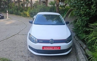 Volkswagen Polo VI (EU Market), 2015 год, 670 000 рублей, 1 фотография