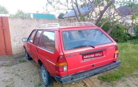 Volkswagen Passat B2, 1983 год, 80 000 рублей, 1 фотография