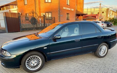 Mitsubishi Carisma I, 2003 год, 395 000 рублей, 3 фотография