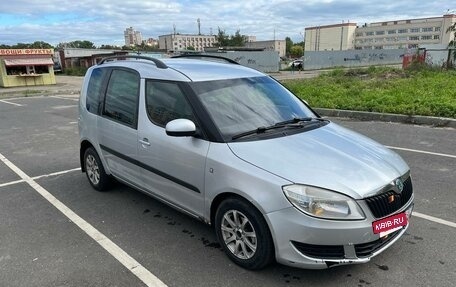 Skoda Roomster, 2010 год, 299 999 рублей, 3 фотография