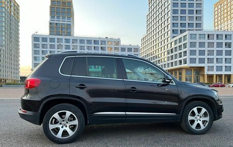 Volkswagen Tiguan I, 2011 год, 835 000 рублей, 4 фотография
