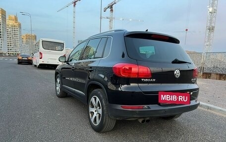 Volkswagen Tiguan I, 2011 год, 835 000 рублей, 7 фотография