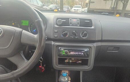 Skoda Fabia II, 2012 год, 600 000 рублей, 9 фотография