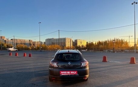 Renault Megane III, 2015 год, 990 000 рублей, 5 фотография