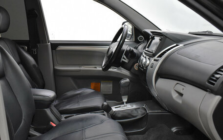 Mitsubishi Pajero Sport II рестайлинг, 2014 год, 1 470 000 рублей, 11 фотография