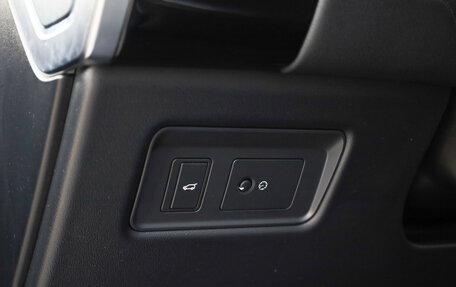 Land Rover Range Rover Sport II, 2016 год, 3 299 000 рублей, 25 фотография