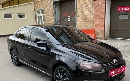 Volkswagen Polo VI (EU Market), 2011 год, 560 000 рублей, 3 фотография