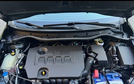 Toyota Auris II, 2013 год, 980 000 рублей, 17 фотография