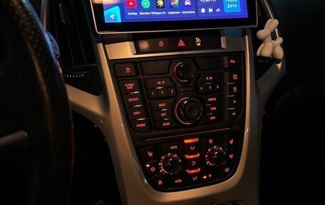 Opel Astra J, 2013 год, 1 000 000 рублей, 16 фотография