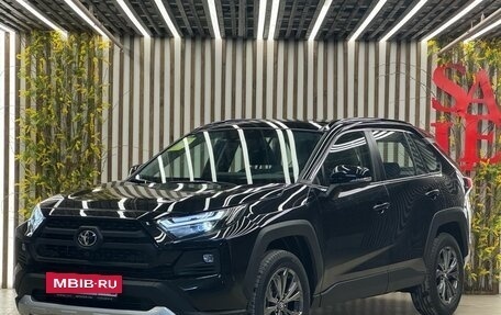 Toyota RAV4, 2024 год, 4 200 000 рублей, 2 фотография