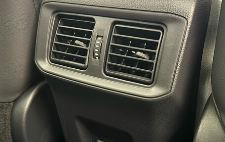 Toyota RAV4, 2024 год, 4 200 000 рублей, 31 фотография
