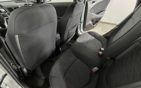 Hyundai Solaris II рестайлинг, 2014 год, 870 000 рублей, 32 фотография