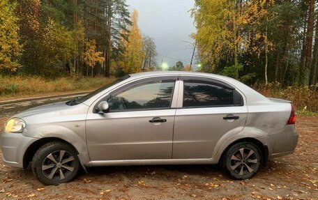 Chevrolet Aveo III, 2010 год, 300 000 рублей, 3 фотография