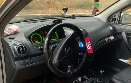 Chevrolet Aveo III, 2010 год, 300 000 рублей, 6 фотография