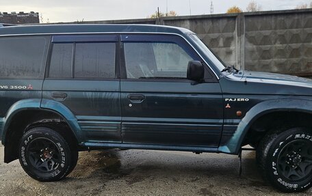 Mitsubishi Pajero III рестайлинг, 1997 год, 380 000 рублей, 4 фотография