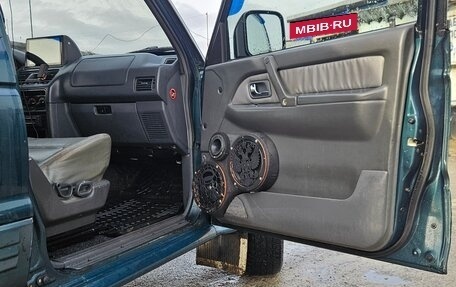 Mitsubishi Pajero III рестайлинг, 1997 год, 380 000 рублей, 8 фотография