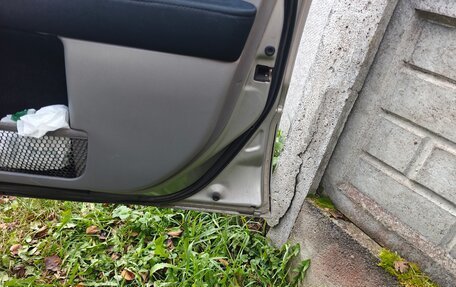 Subaru Forester, 2006 год, 600 000 рублей, 17 фотография