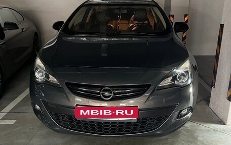 Opel Astra J, 2013 год, 935 000 рублей, 21 фотография