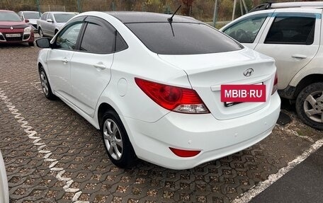 Hyundai Solaris II рестайлинг, 2013 год, 790 000 рублей, 4 фотография