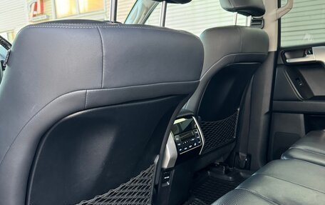 Toyota Land Cruiser Prado 150 рестайлинг 2, 2018 год, 4 000 000 рублей, 6 фотография