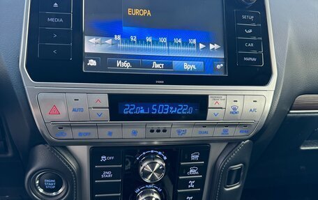 Toyota Land Cruiser Prado 150 рестайлинг 2, 2018 год, 4 000 000 рублей, 12 фотография