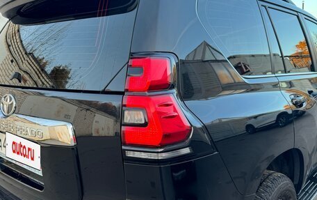 Toyota Land Cruiser Prado 150 рестайлинг 2, 2018 год, 4 000 000 рублей, 14 фотография