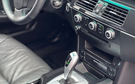 BMW 5 серия, 2007 год, 1 400 000 рублей, 21 фотография