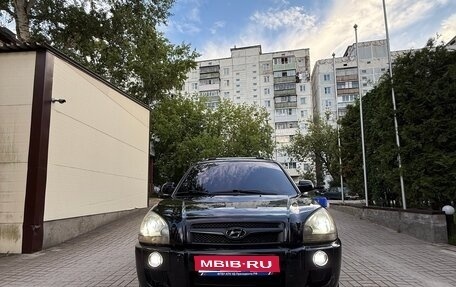 Hyundai Tucson III, 2008 год, 800 000 рублей, 1 фотография