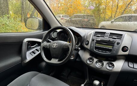 Toyota RAV4, 2011 год, 1 200 000 рублей, 6 фотография