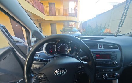 KIA cee'd III, 2013 год, 900 000 рублей, 10 фотография