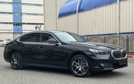 BMW 5 серия, 2023 год, 7 800 000 рублей, 1 фотография