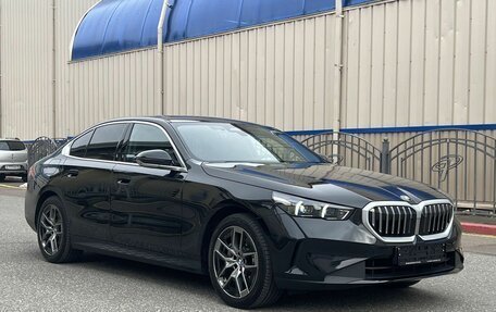 BMW 5 серия, 2023 год, 7 800 000 рублей, 7 фотография