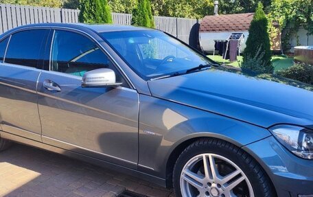 Mercedes-Benz C-Класс, 2011 год, 1 250 000 рублей, 4 фотография