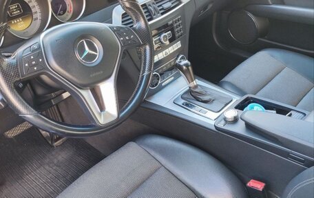 Mercedes-Benz C-Класс, 2011 год, 1 250 000 рублей, 7 фотография