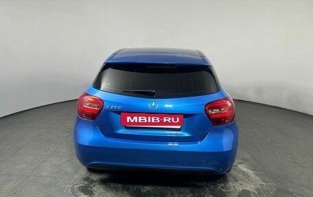 Mercedes-Benz A-Класс, 2016 год, 1 770 000 рублей, 5 фотография