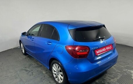 Mercedes-Benz A-Класс, 2016 год, 1 770 000 рублей, 6 фотография