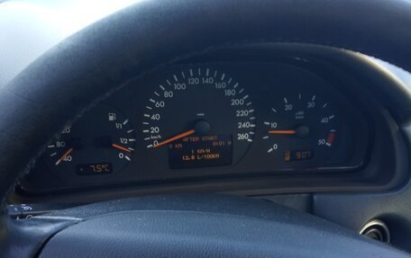 Mercedes-Benz E-Класс, 2000 год, 700 000 рублей, 3 фотография