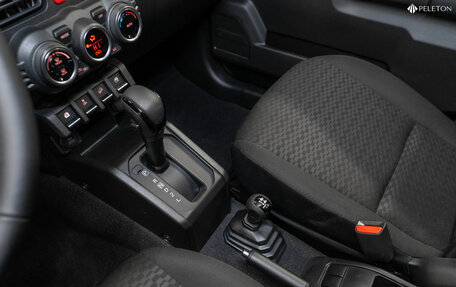 Suzuki Jimny, 2025 год, 3 700 000 рублей, 14 фотография