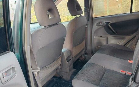 Toyota RAV4, 2002 год, 800 000 рублей, 1 фотография