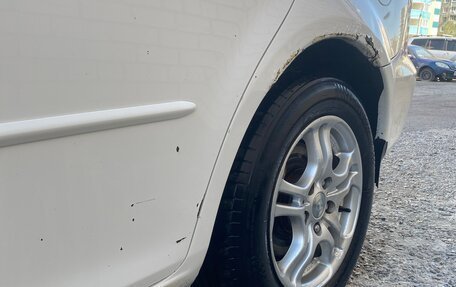 Mazda Atenza II, 2002 год, 320 000 рублей, 19 фотография