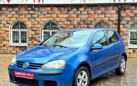 Volkswagen Golf V, 2004 год, 395 000 рублей, 2 фотография