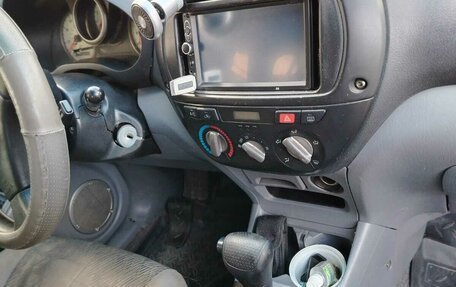 Toyota RAV4, 2002 год, 800 000 рублей, 9 фотография